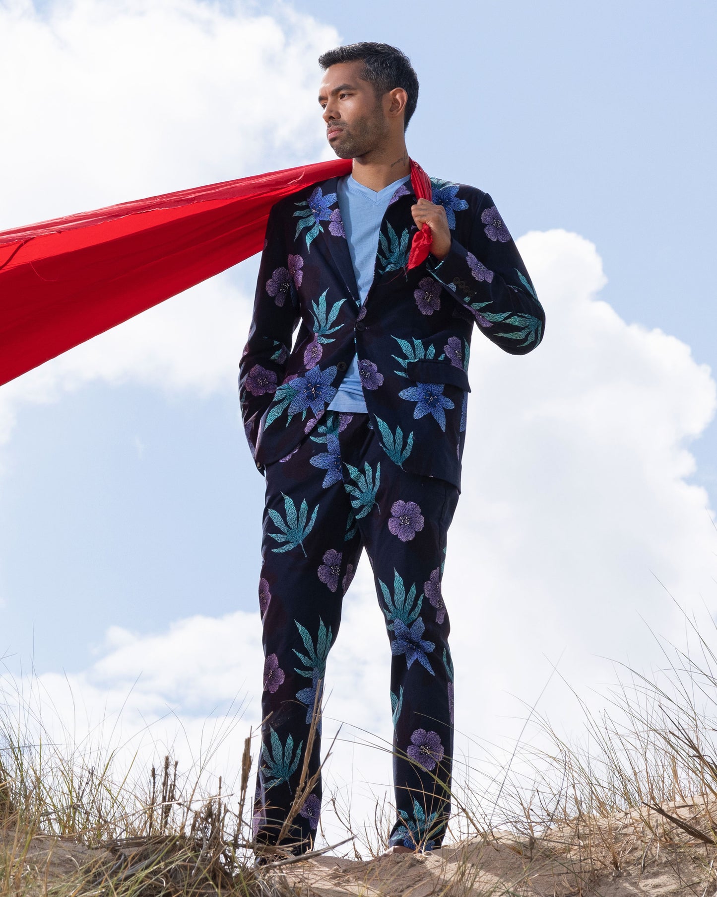 JULIUS FLORAL MEMORY BLAZER - NAVY