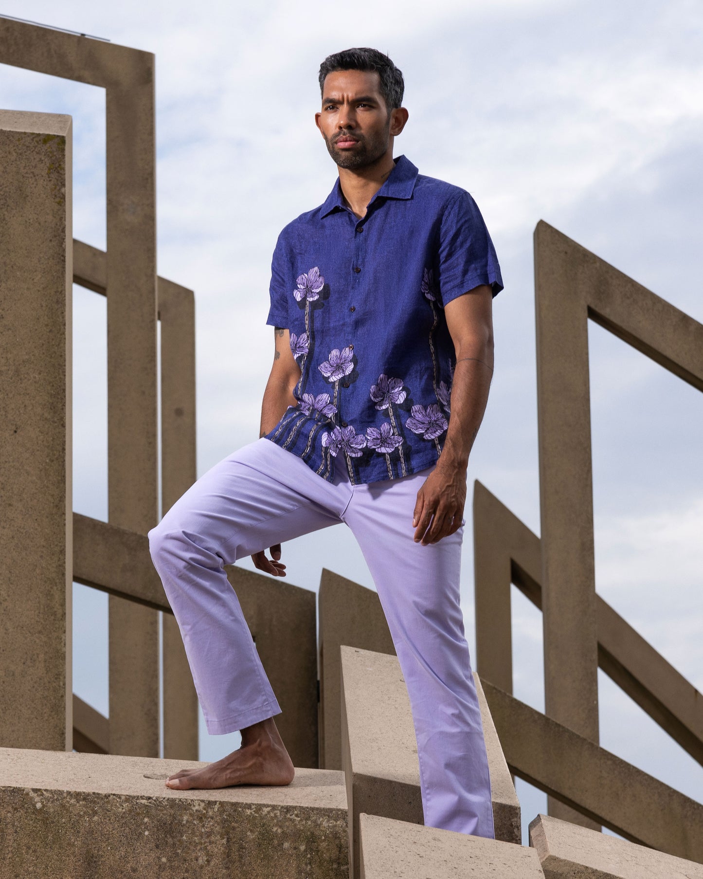LANDON CRAFTY FLORAL LINEN SHIRT - NAVY