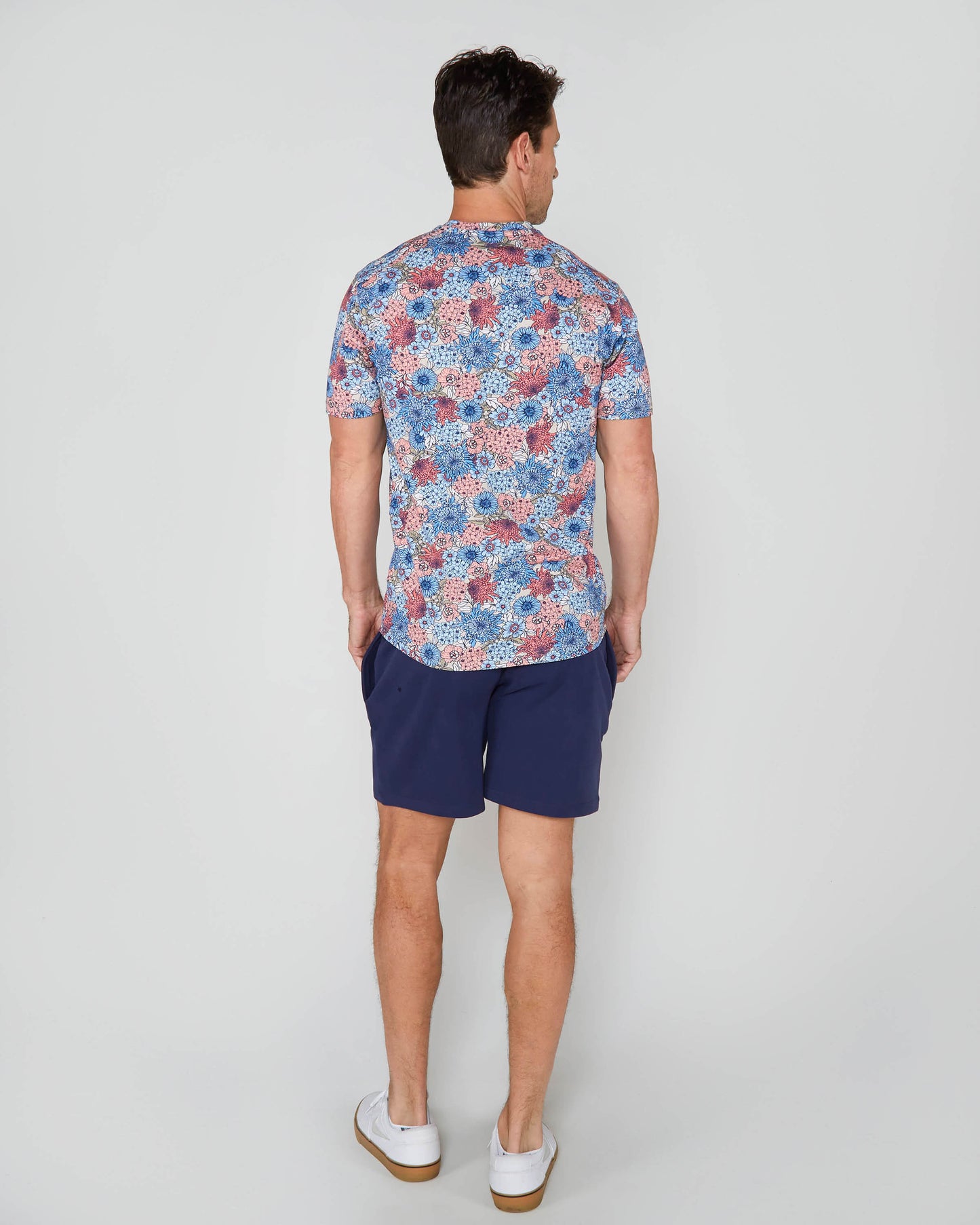 MAZE GARDEN PARTY V-NECK TEE - PINK