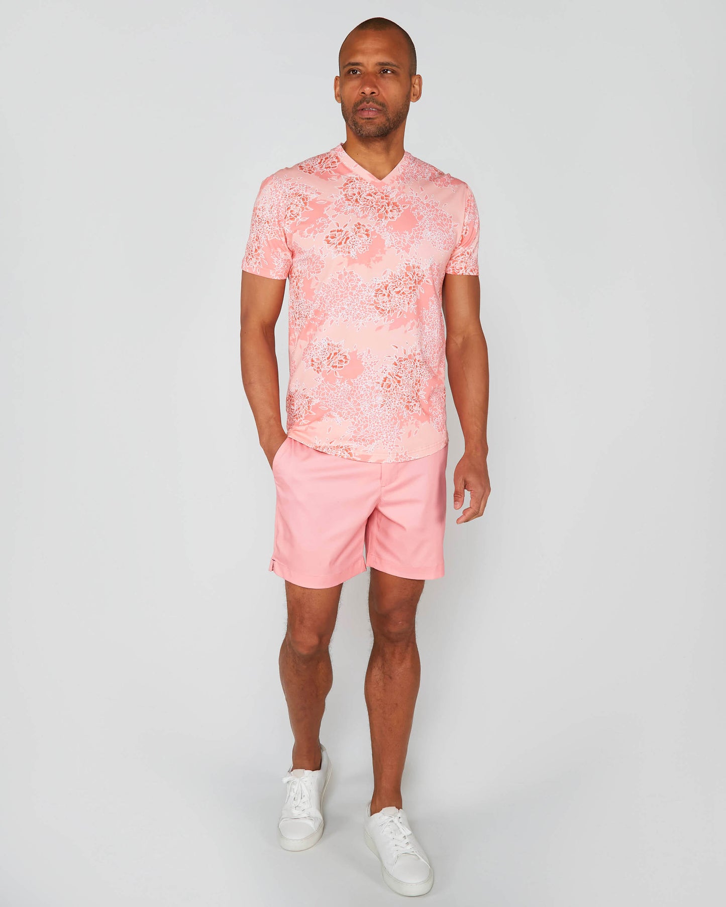 MAZE BOUQUET ISLAND V-NECK TEE - PINK