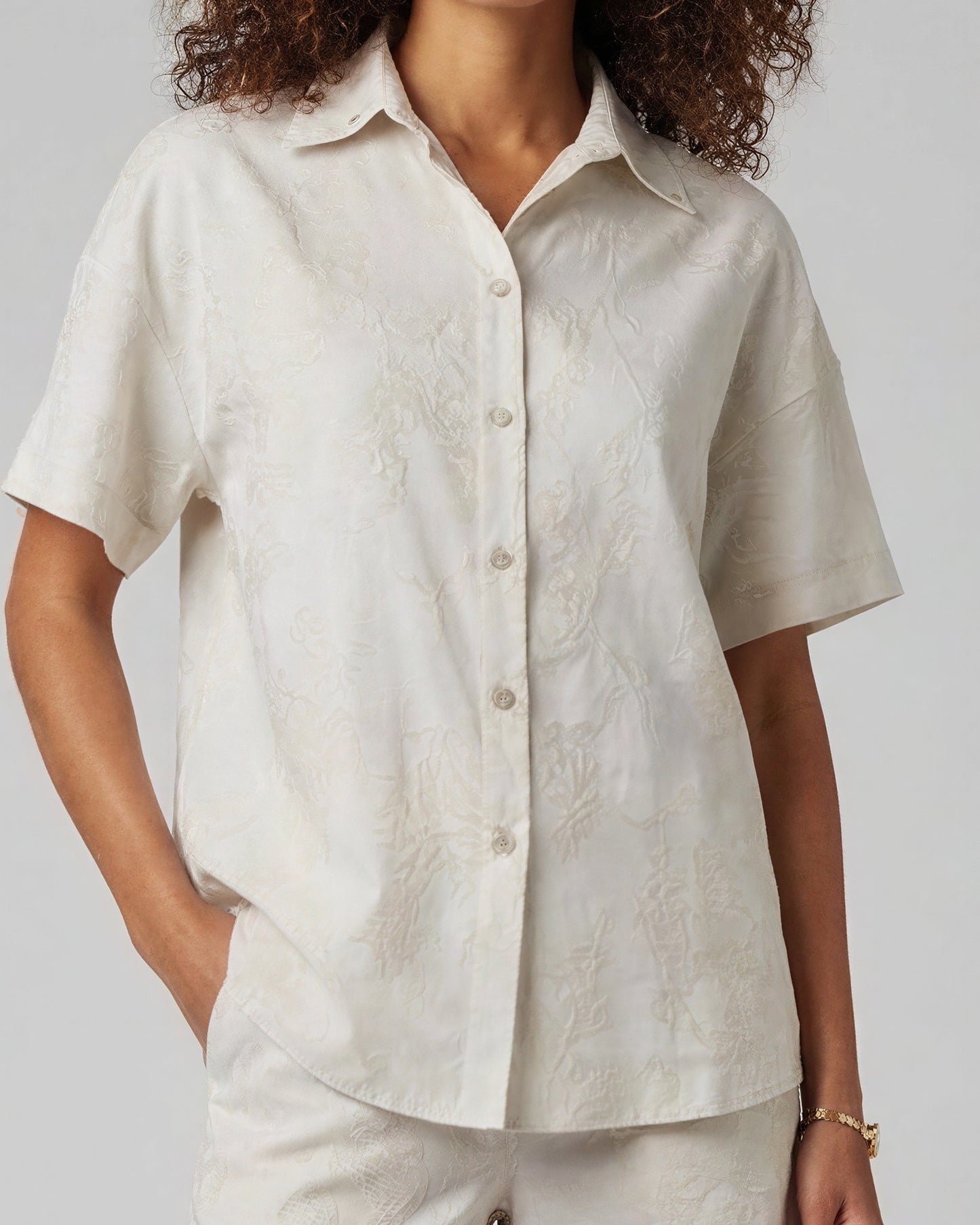 LARA PAISLEY EXPLOSION IVORY WOMENS RELAXED LINEN SHIRT