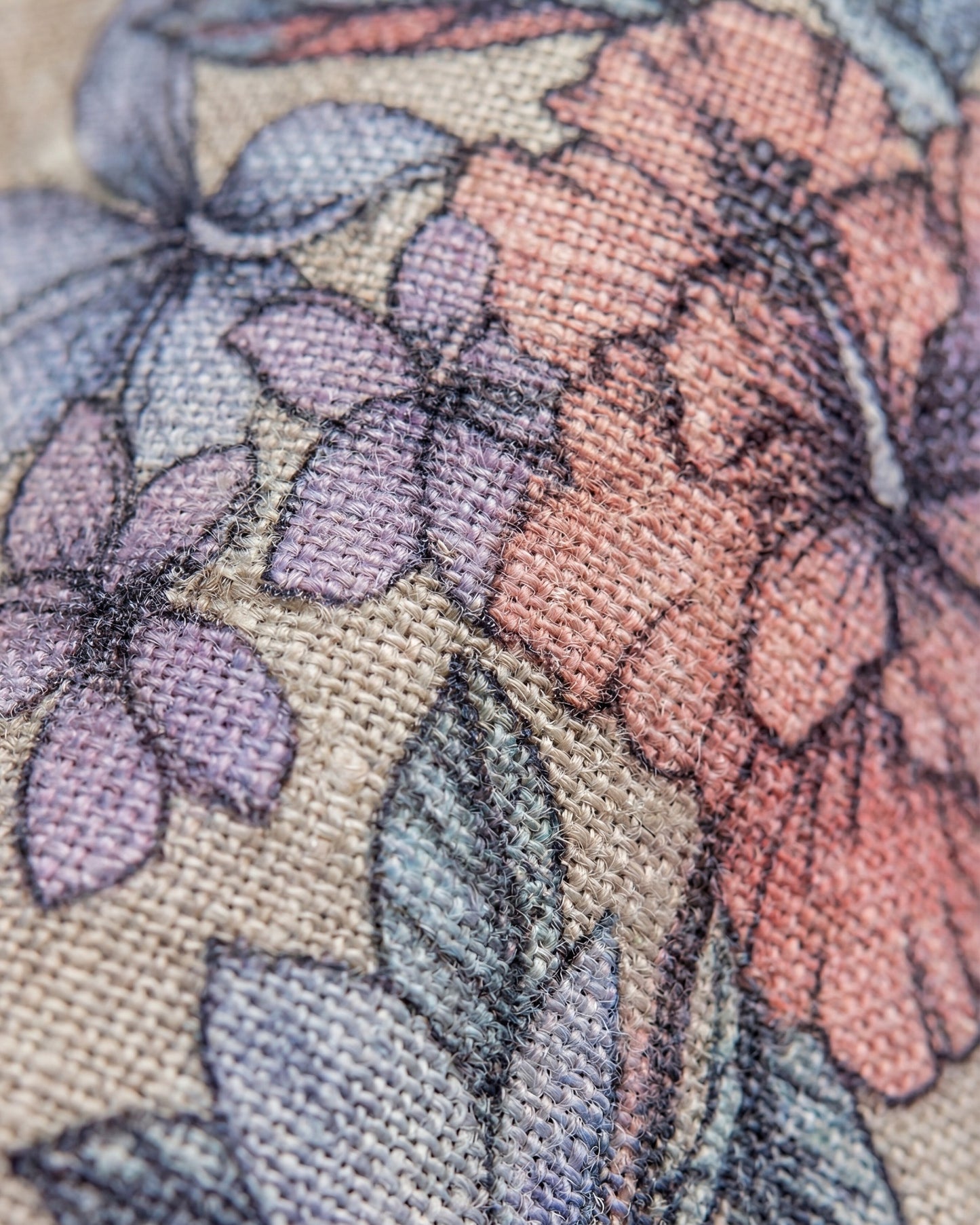 LEANNE EXOTIC FLORAL NATURAL WOMENS DRAWSTRING LINEN SHORT