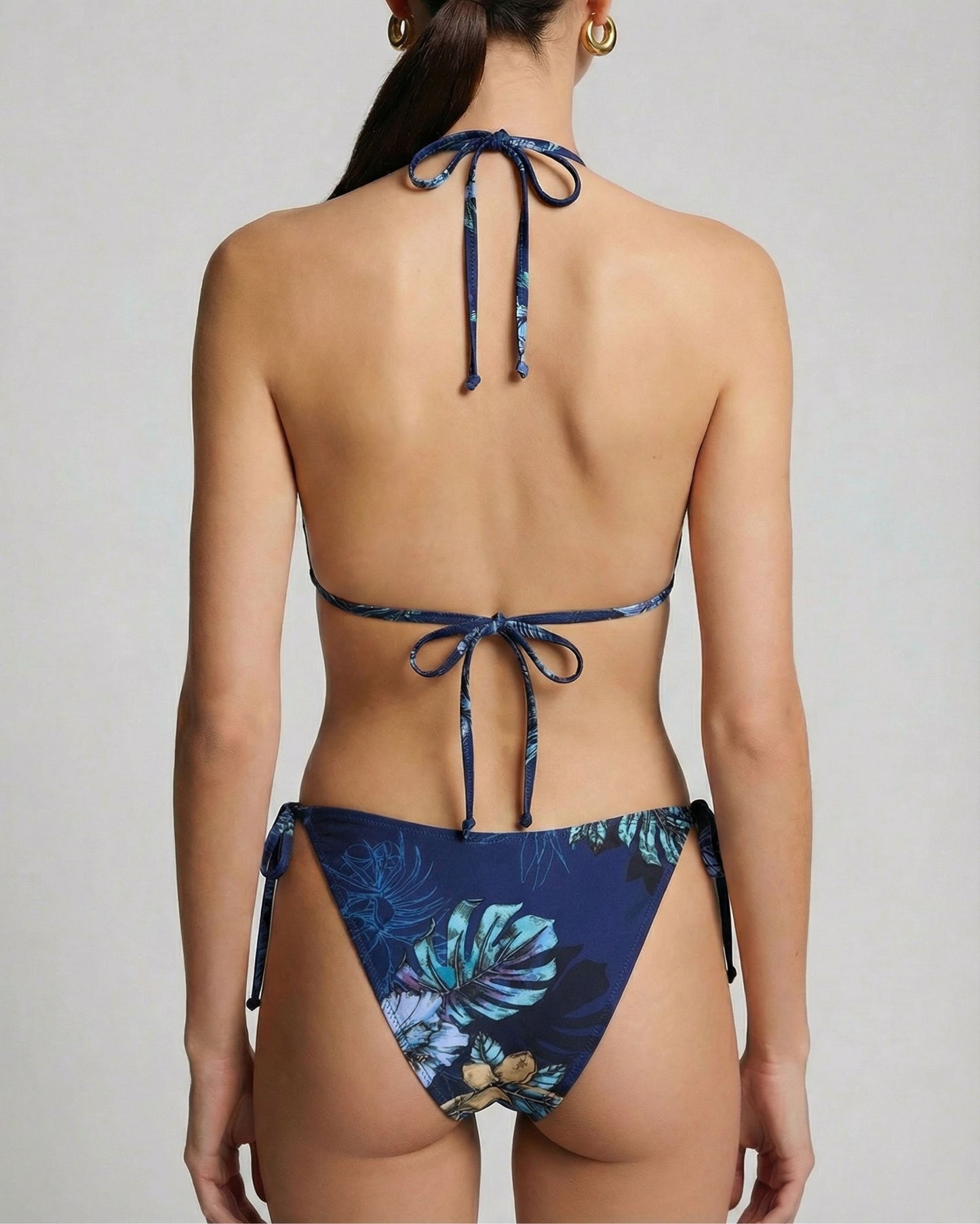 FLAVIA EXOTIC FLORAL NAVY WOMENS BIKINI TOP