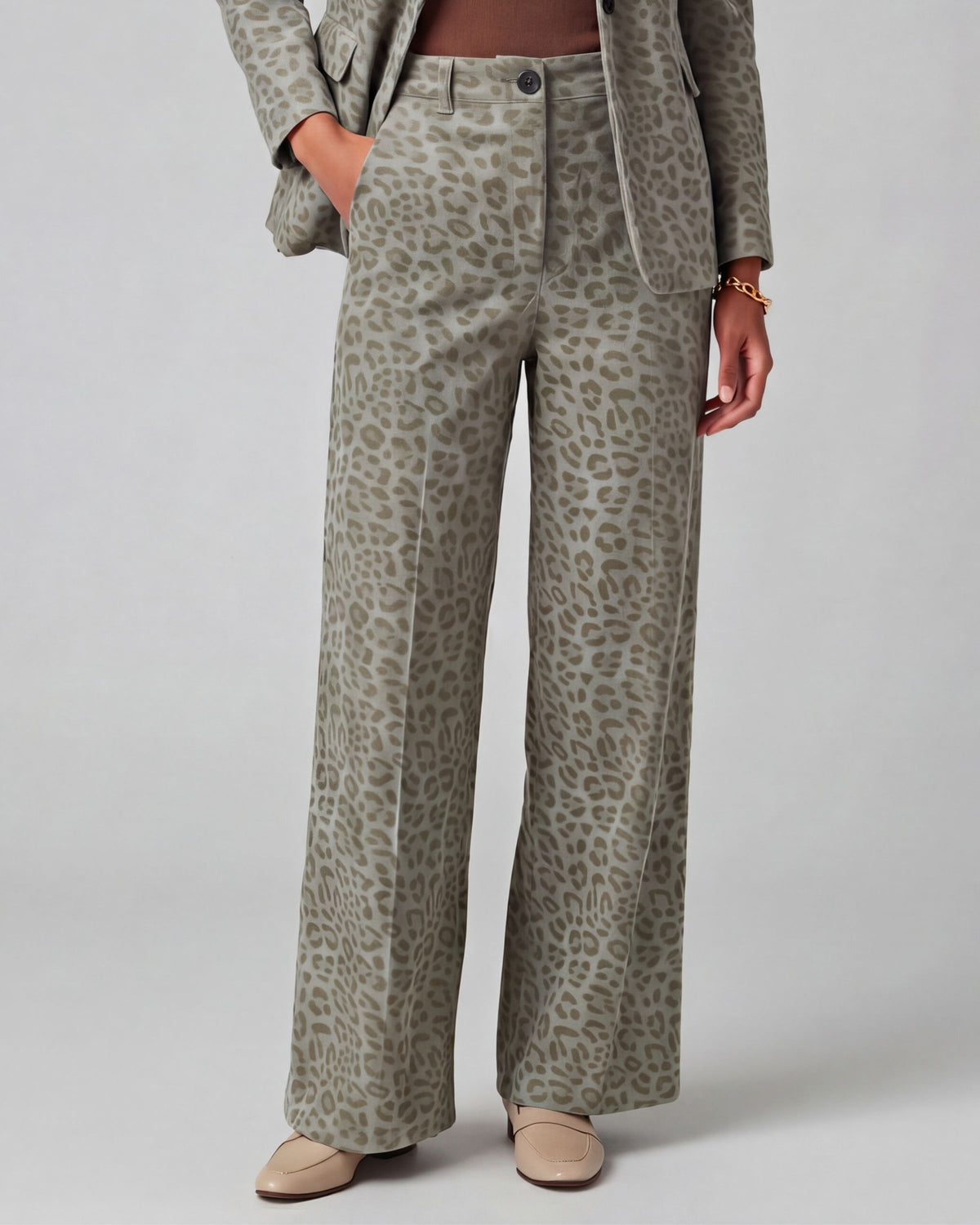 POPPY LEOPARD SAGE WOMEN'S VELVET HIGH-RISE PANT