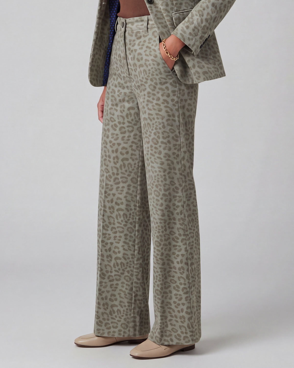 POPPY LEOPARD SAGE WOMEN'S VELVET HIGH-RISE PANT
