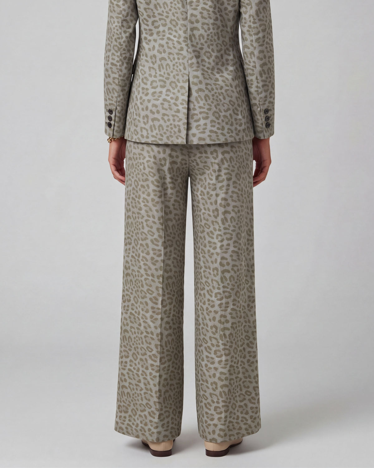 POPPY LEOPARD SAGE WOMEN'S VELVET HIGH-RISE PANT