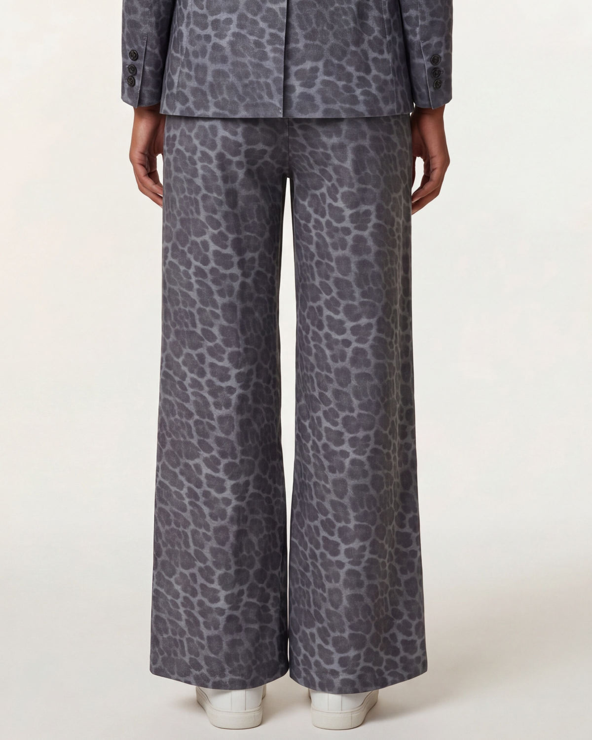 POPPY LEOPARD SMOKE WOMEN'S VELVET HIGH-RISE PANT