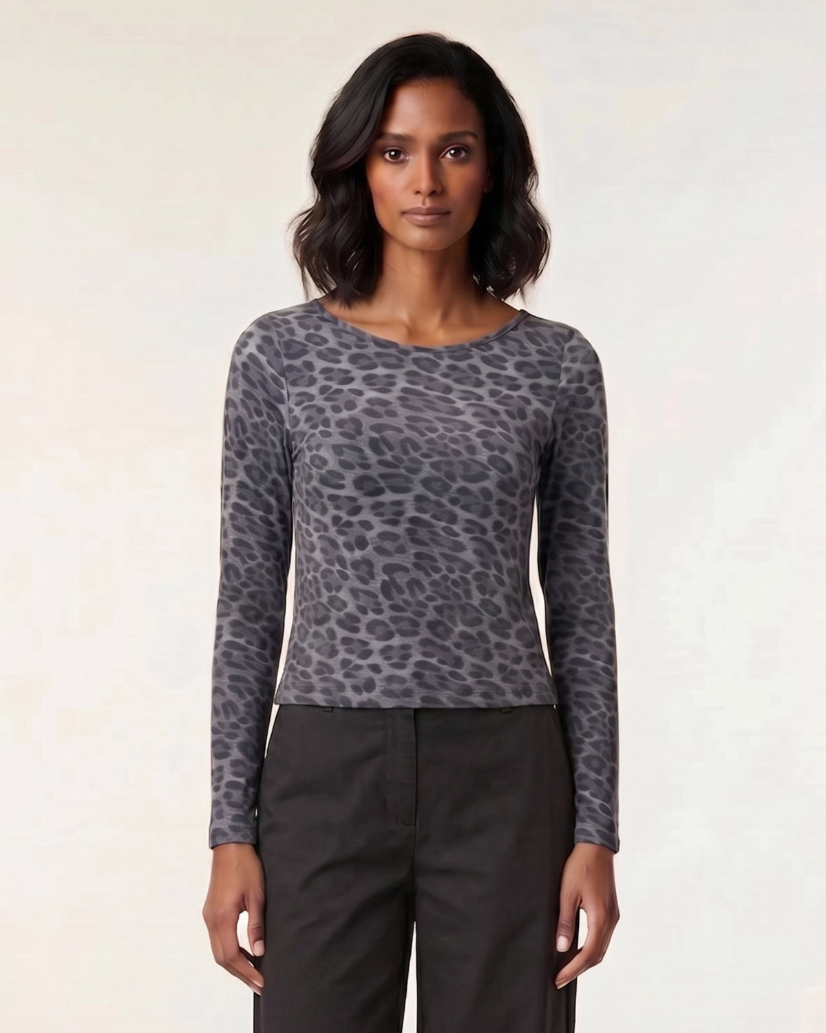 CARLY LEOPARD SMOKE WOMEN'S MERINO LONG-SLEEVE CREW-NECK TOP