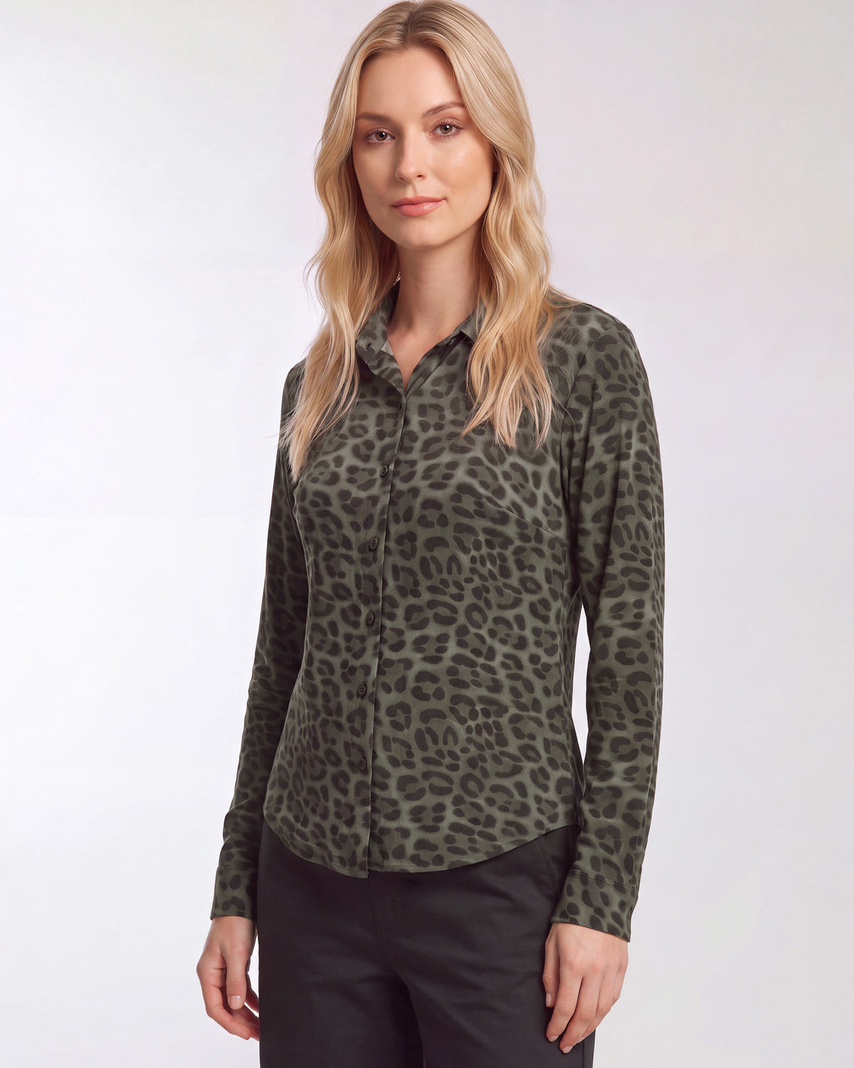 SUTTON LEOPARD SAGE WOMEN'S STRETCH SILK LONG-SLEEVE SHIRT
