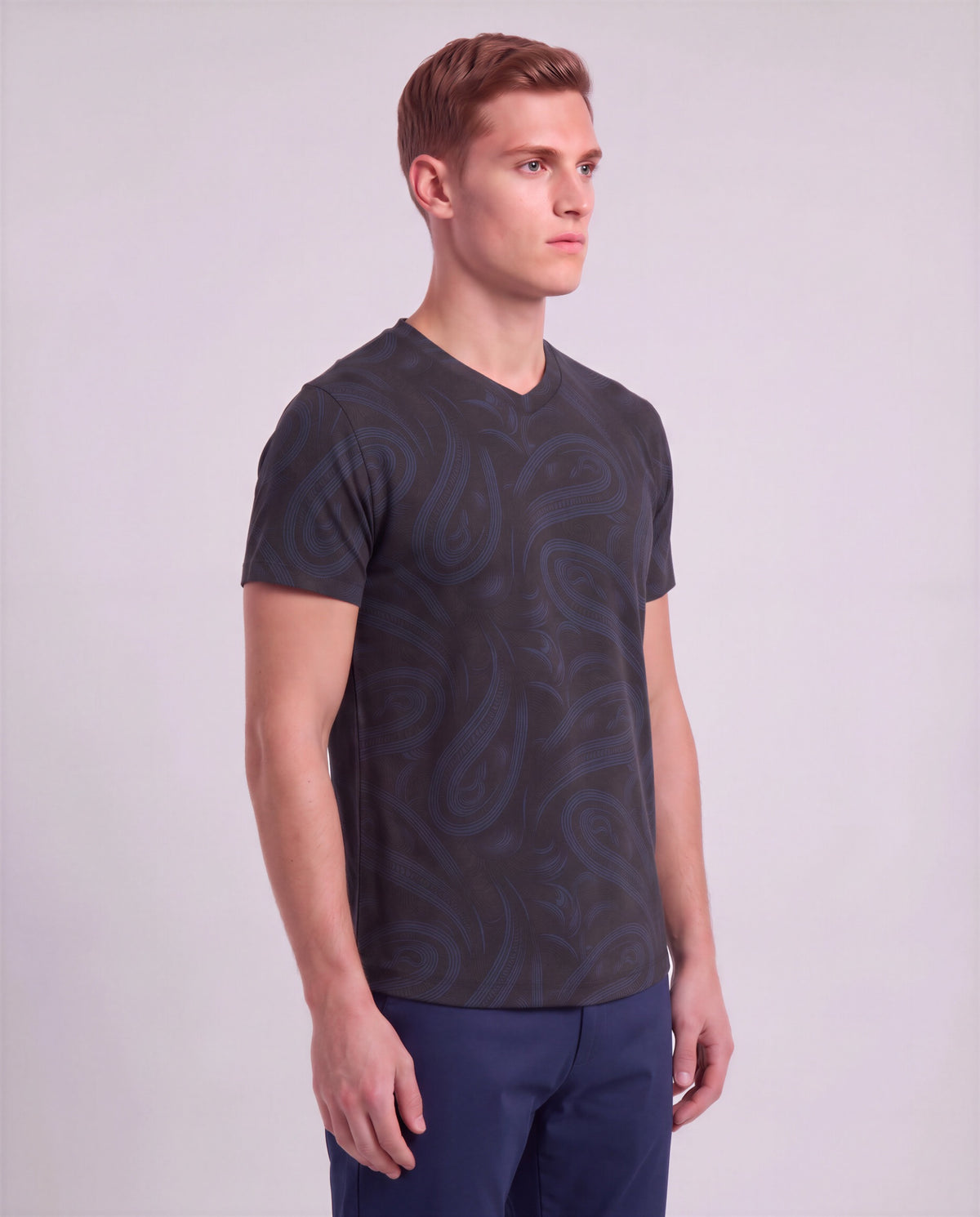VICTOR PAISLEY BADALONA BROWNIE MEN'S EXTRA-FINE MERINO V-NECK TEE