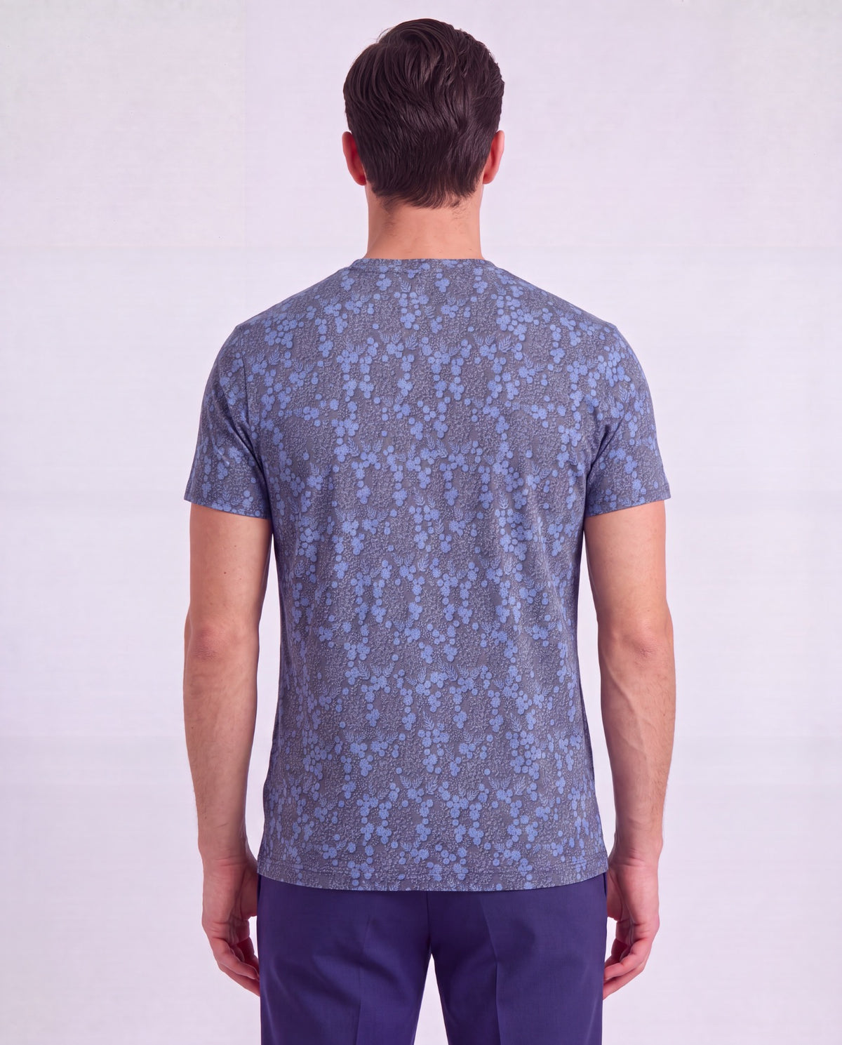 MAZE LECH FLORAL BLACK MEN'S STRETCH COTTON V-NECK TEE