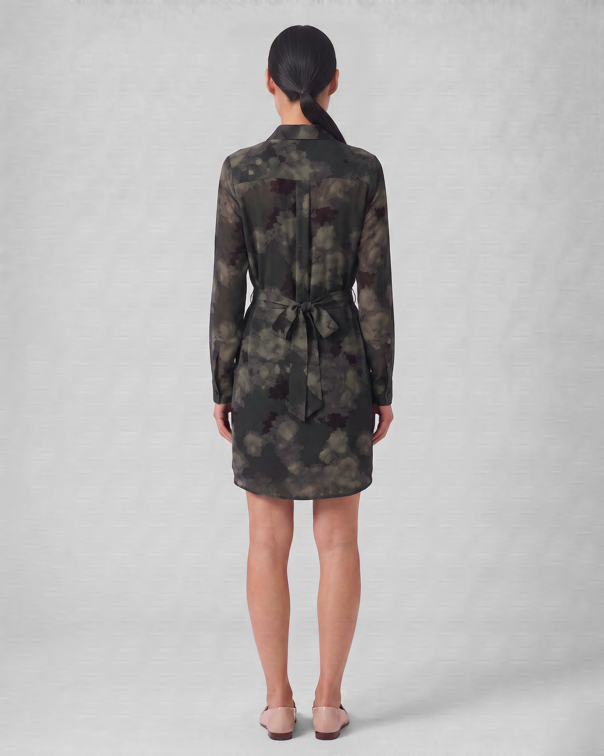 DOT LANS FLORAL BLACK WOMEN'S LYOCELL STRETCH SHIRT DRESS