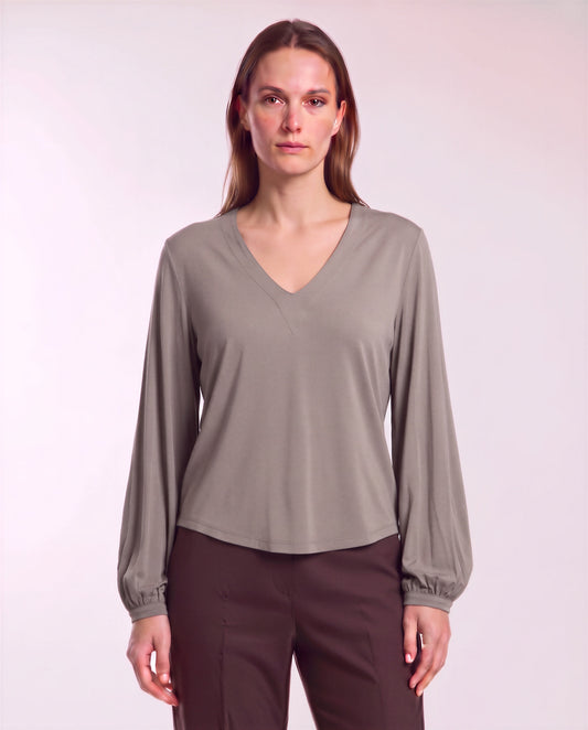 VAL SAGE WOMEN'S LYOCELL STRETCH V-NECK TOP