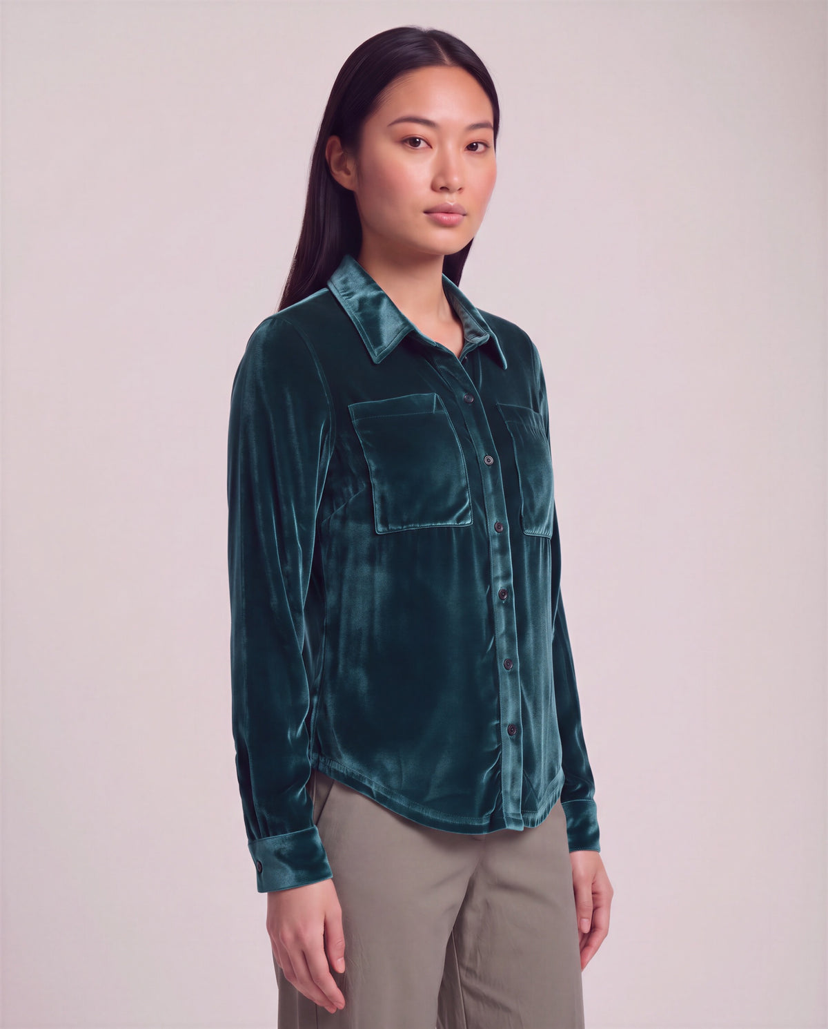 SYLVIA LEGEND WOMEN'S VELVET LONG-SLEEVE SHIRT